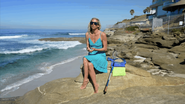 Sand Dipper - Limited Edition - Wood Pattern Adjustable Beach Combing Scoops